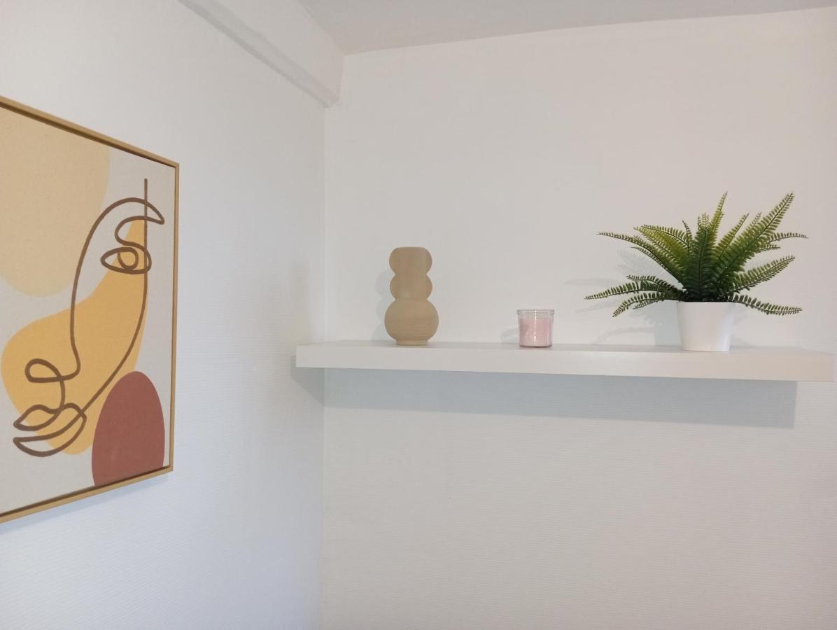Appartement Cosy Plein Centre Conches-en-Ouche Extérieur photo
