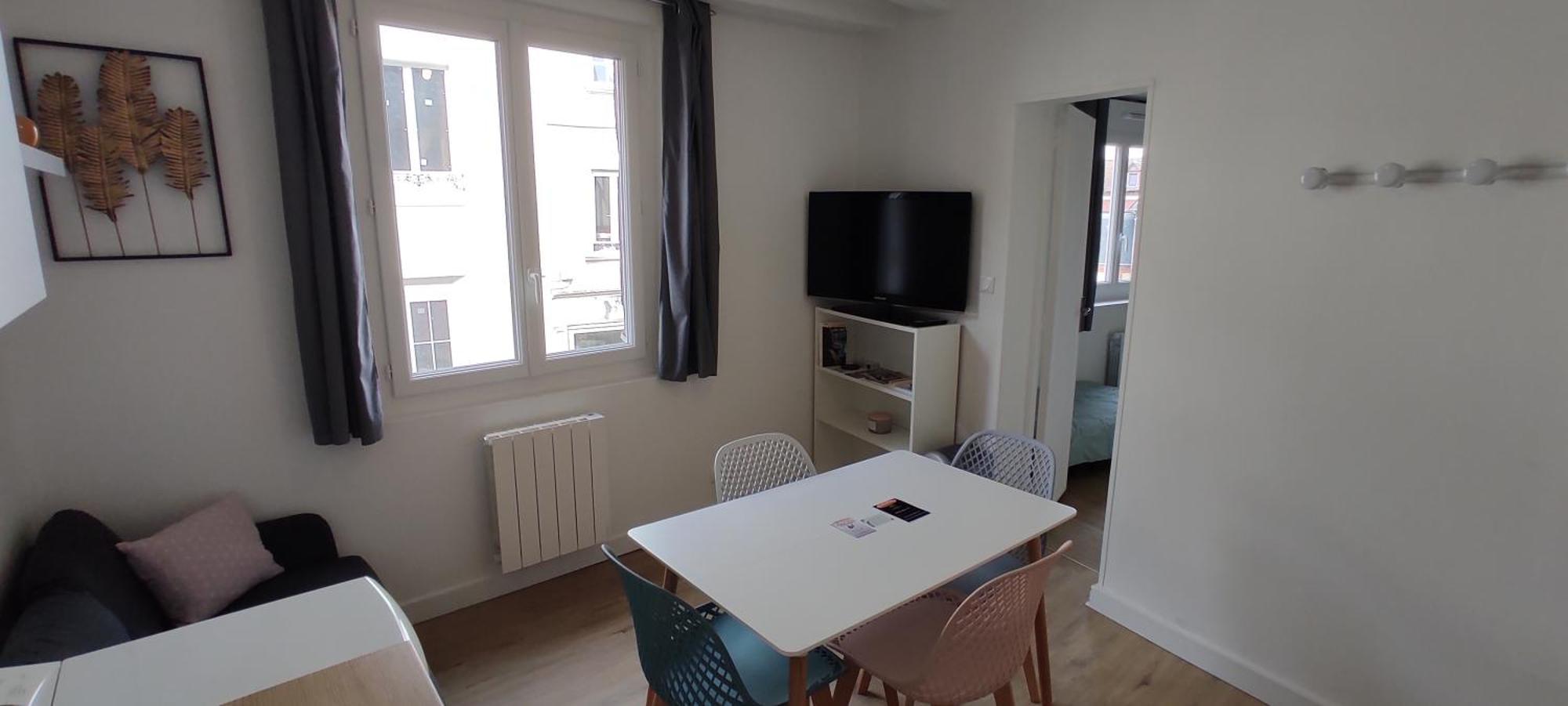 Appartement Cosy Plein Centre Conches-en-Ouche Extérieur photo